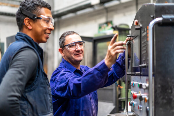 Técnico em Eletromecânica